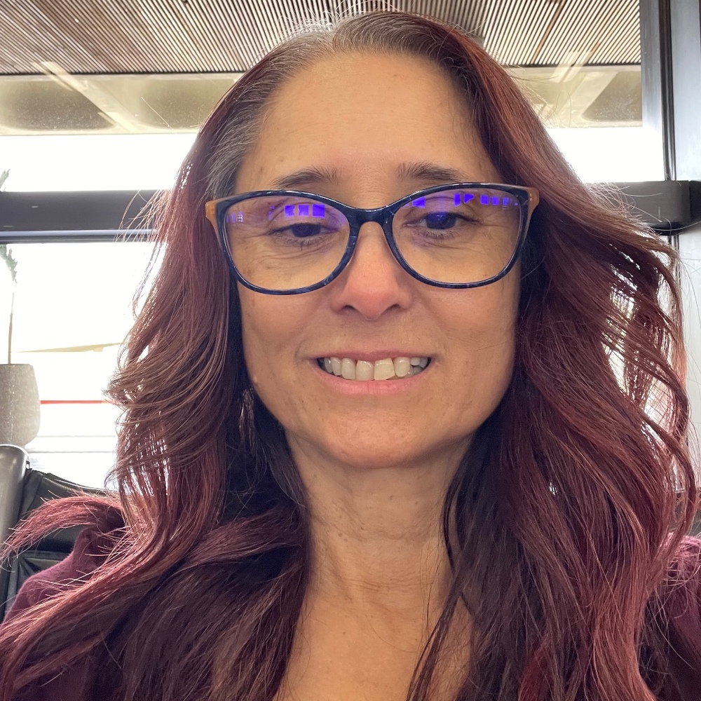 Meet your Posher, Naomi